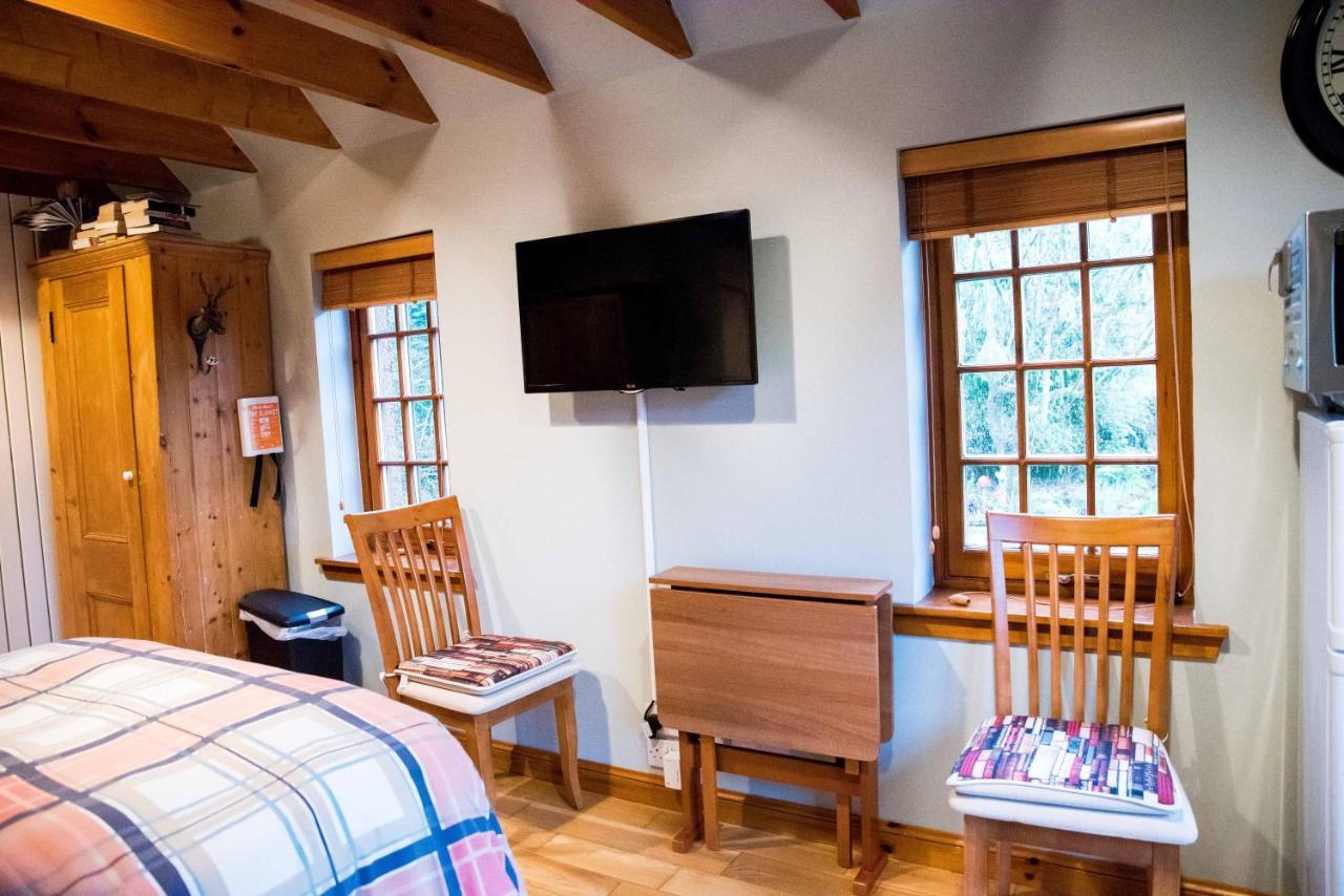 아브로스 Kirkstyle Hideaway B&B 외부 사진