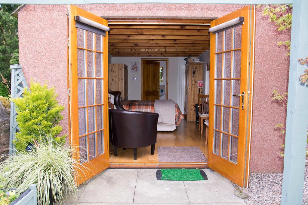 아브로스 Kirkstyle Hideaway B&B 외부 사진